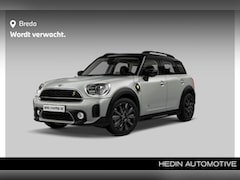 MINI Countryman - 1.5 Cooper S E ALL4 Classic | 18" LM Pin Spoke zwart RFT | Achteruitrijcamera | Elektrisch