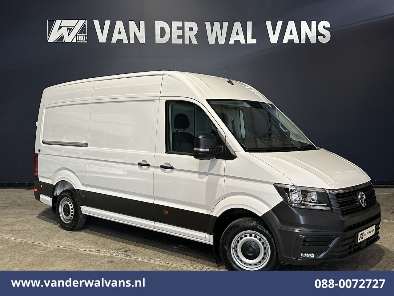Volkswagen Crafter - 2.0 TDI 141pk L3H3 L2H2 Euro6 Airco | Navigatie | Apple Carplay | Chauffeursstoel Android - AutoWereld.nl
