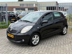 Toyota Yaris - 1.3 VVTi Terra 87PK 5 deurs NL AUTO NAP 2EIGENAAR TOPSTAAT AIRCO ECC l LMV l Stoelverwarmi