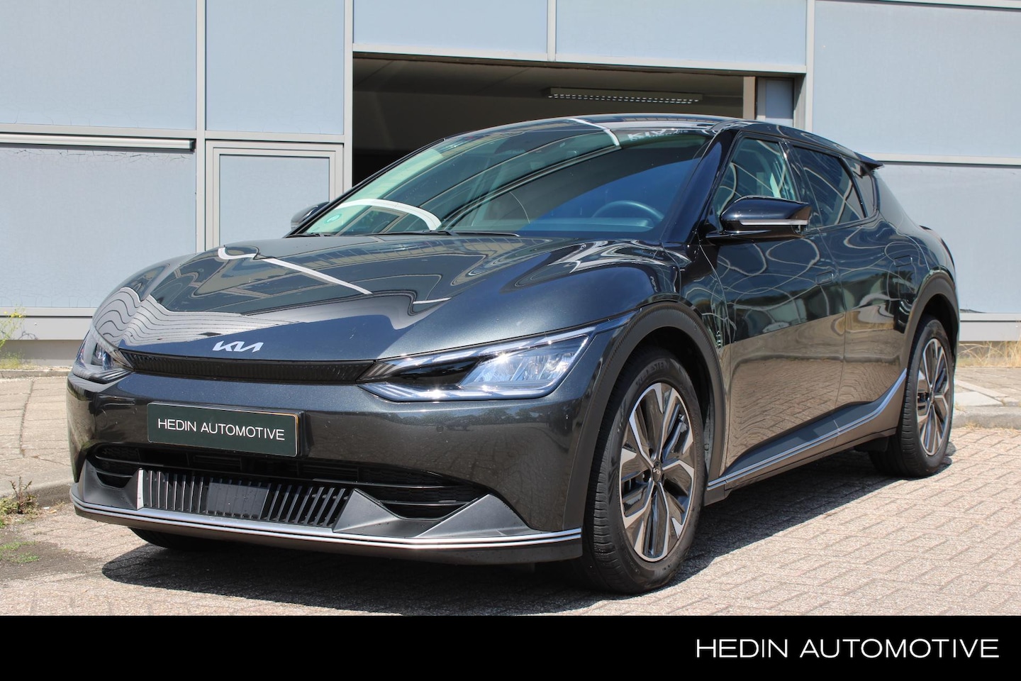 Kia EV6 - Light Edition 58 kWh Navigatie | Climate Control | Apple carplay | Android Auto - AutoWereld.nl