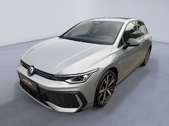 Volkswagen Golf - 1.5 eHybrid GTE 272pk / 360 Cam / 5J Garantie / HUD / Black Style