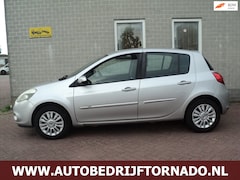 Renault Clio - 1.2 TCe 5 drs airco bj2011