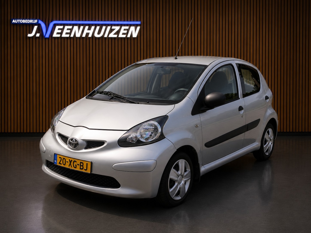 Toyota Aygo - 1.0-12V Nieuwe APK Inruilkoopje 5 drs - AutoWereld.nl