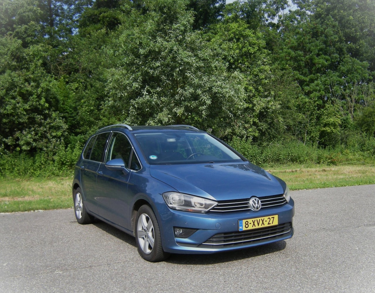 Volkswagen Golf Sportsvan - 1.4 TSI Highline . 150 PK . Airco . Cruiscontrol . LMV . Trekhaak . enz - AutoWereld.nl