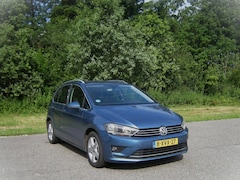 Volkswagen Golf Sportsvan - 1.4 TSI Highline . 150 PK . Airco . Cruiscontrol . LMV . Trekhaak . enz