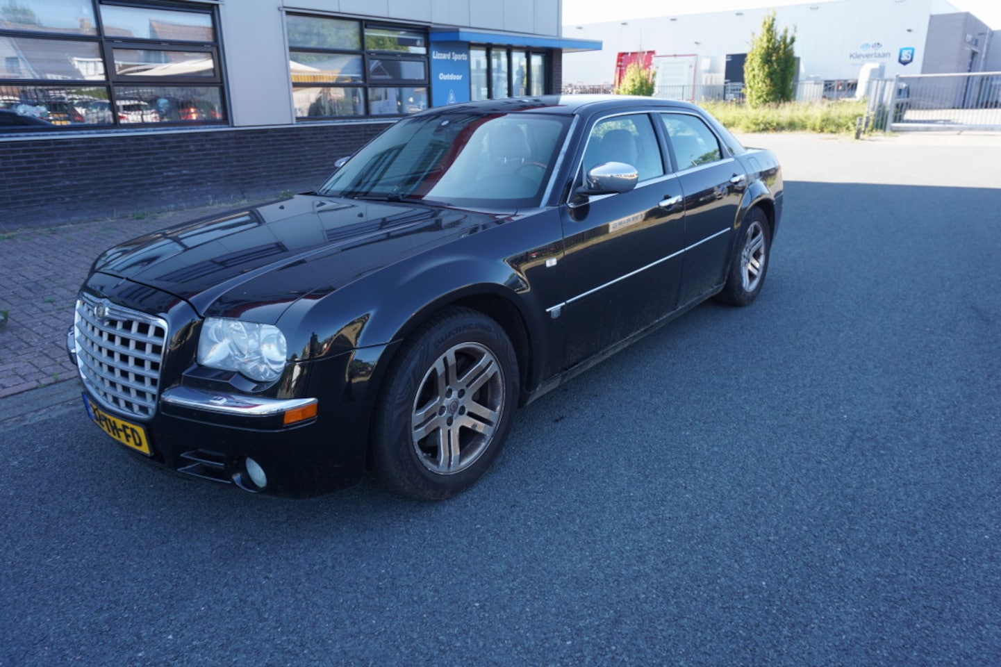 Chrysler 300C - 3.0 CRD V6 AUT - AutoWereld.nl