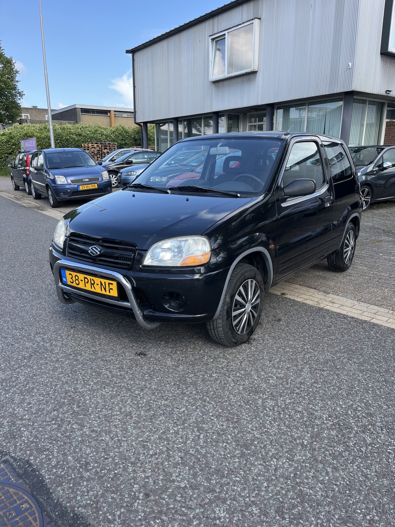 Suzuki Ignis - 1.3-16V GL Keurig nette en goed rijdende Ignis. Apk 05-09-2026(Evt nieuwe apk is bespreekb - AutoWereld.nl