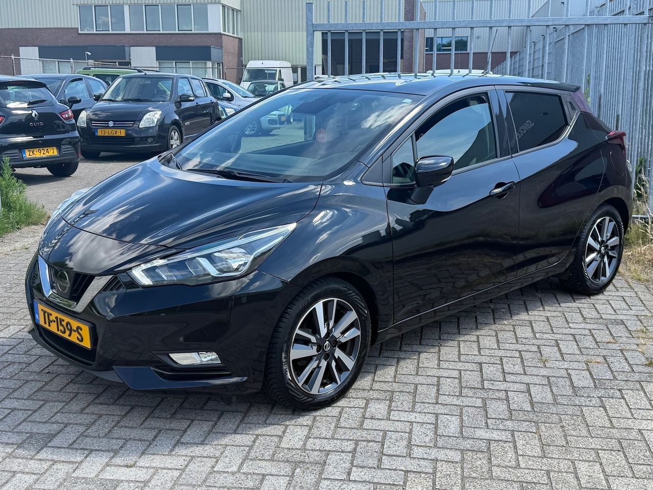Nissan Micra - 0.9 IG-T N-Connecta NL AUTO NAP! 1EIGENAAR! Navi l Camera l Cruise l PDC l LMV l LED l AIR - AutoWereld.nl