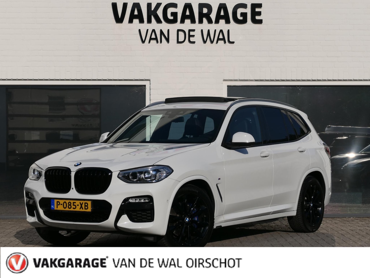 BMW X3 - xDrive30i M-Sport High Executive | Shadow line | Panoramadak | 360°-camera | Trekhaak uitk - AutoWereld.nl