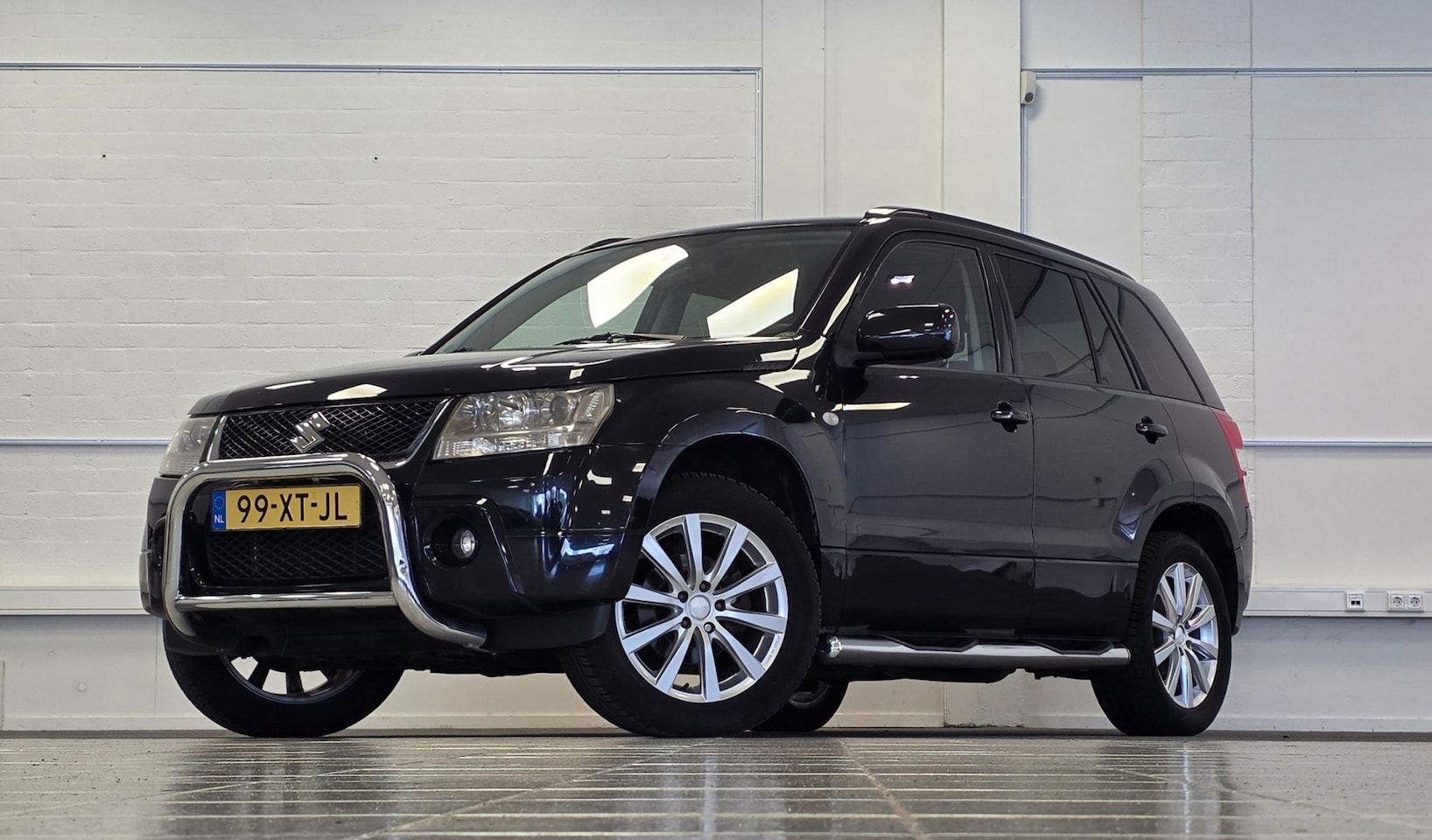 Suzuki Grand Vitara - 2.0-16V Shogun 4X4 Trekhaak Airco Cruise Control Climate Control Mooi Garantie - AutoWereld.nl