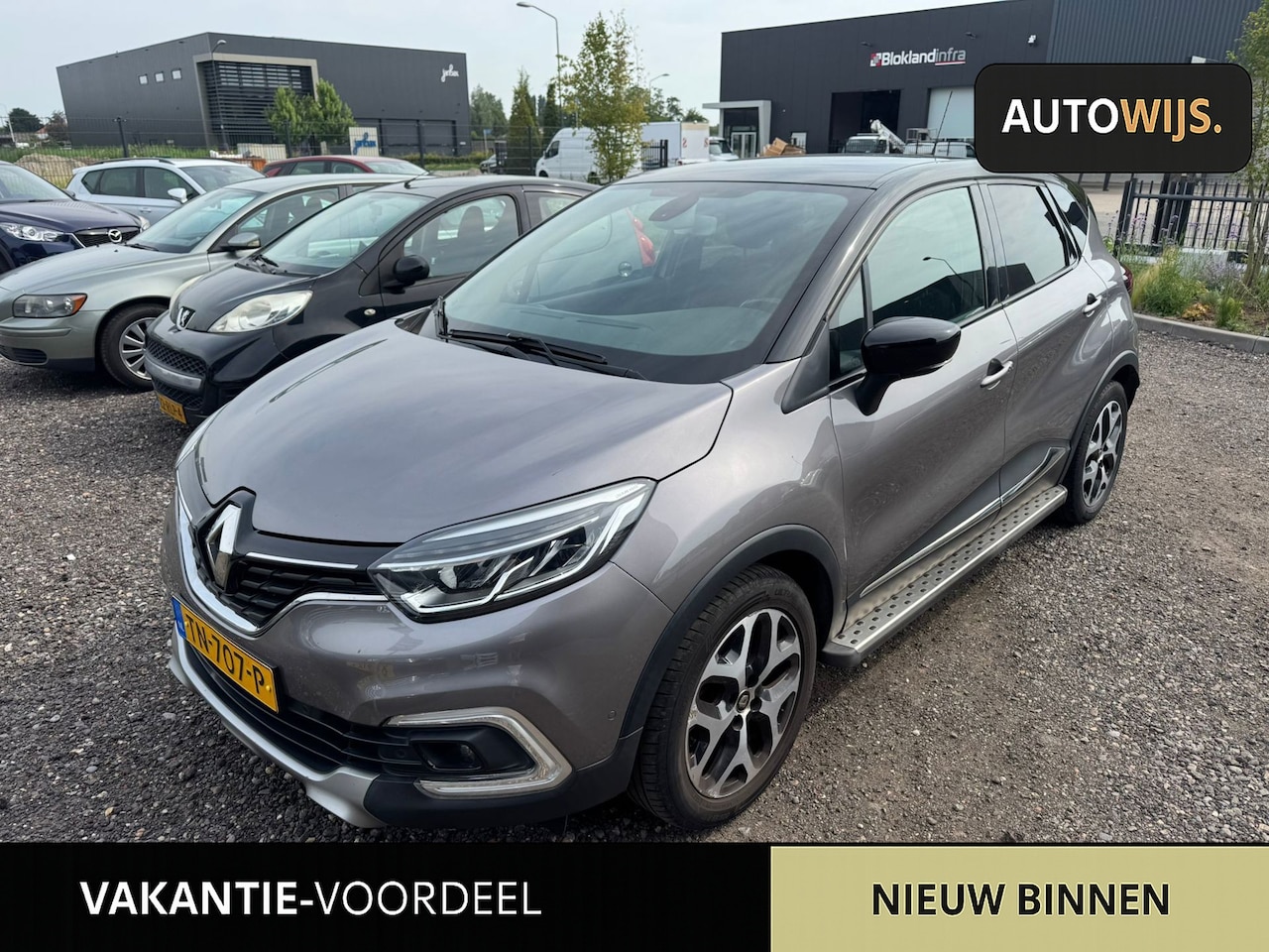 Renault Captur - 0.9 TCe Intens|FACELIFT|CAMERA|TREKHAAK|GOED ONDERHOUDEN - AutoWereld.nl