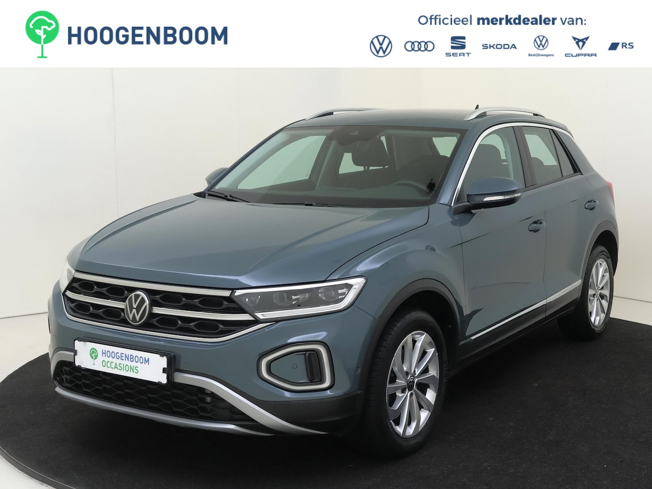 Volkswagen T-Roc - 1.5 TSI Style | Keyless | Parkeerassistent | Adaptieve cruise control | Achteruitrijcamera - AutoWereld.nl