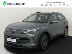 Volkswagen Tiguan - 1.5 eHybrid Life Edition | SoH 98% | Trekhaak | Adaptieve demping | Dodehoek detectie | St