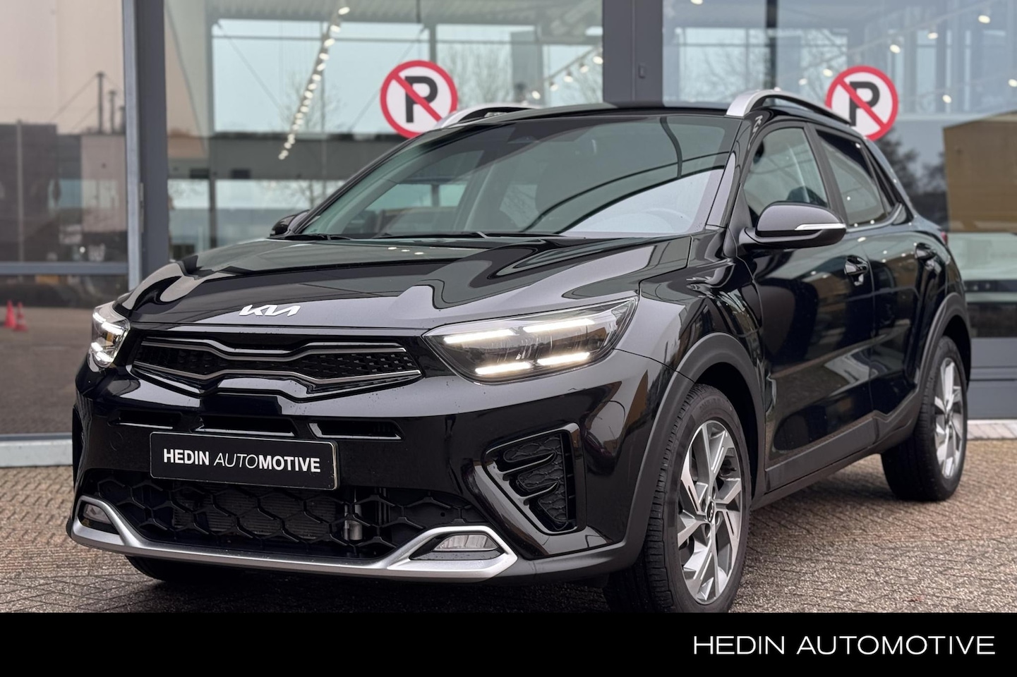 Kia Stonic - 1.0 T-GDi 100PK MHEV GT-Line Automaat | Navigatie | Camera | Stuur/Stoelverw. | Apple Carp - AutoWereld.nl