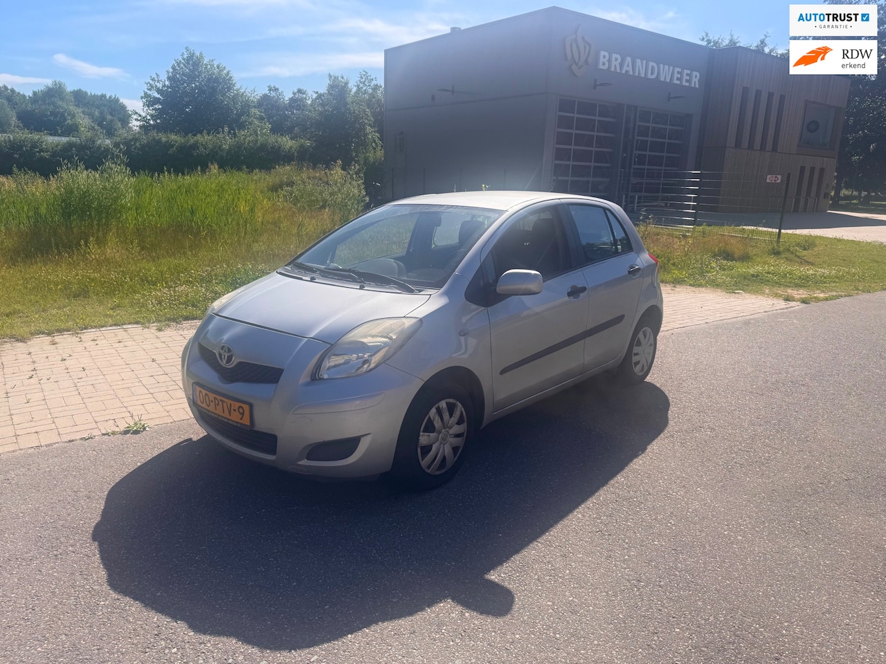 Toyota Yaris - 1.0 VVTi Acces Airco.Airco - AutoWereld.nl