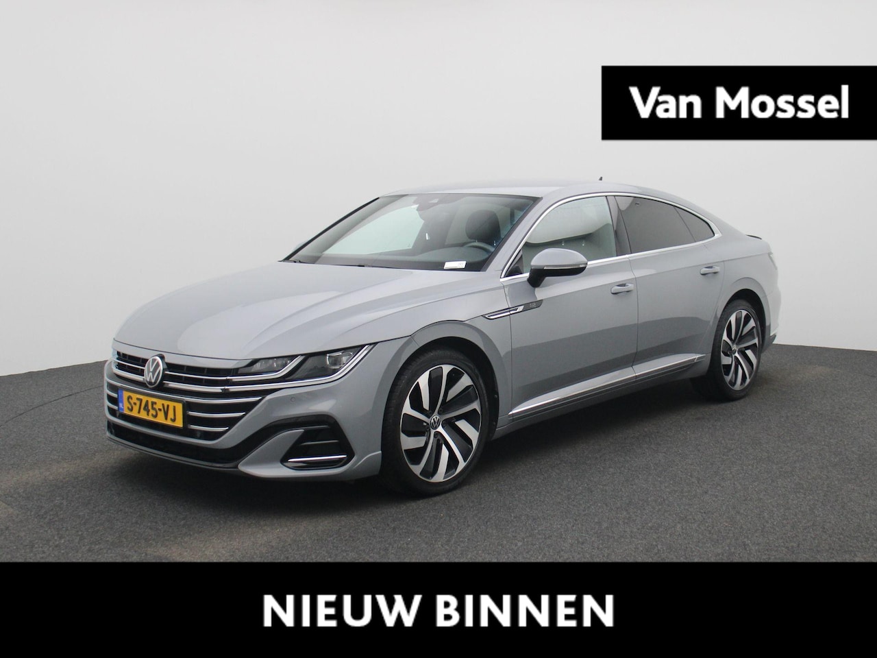 Volkswagen Arteon - 2.0 TSI R-Line Business+ | Automaat | Apple Carplay / Android Auto | Camera | Parkeersenso - AutoWereld.nl
