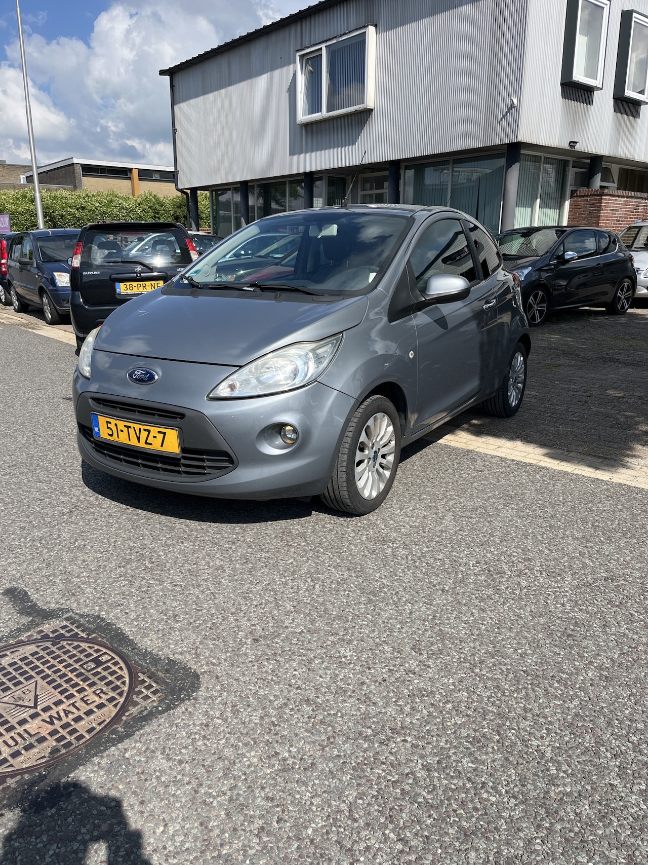 Ford Ka - 1.2 Titanium X start/stop.Clima. Keurig nette en zeer goed rijdende Ka.LET OP: INTRACARS I - AutoWereld.nl