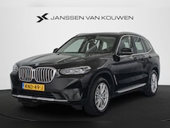 BMW X3 - xDrive30e Stoelverwarming Sportstoelen Achteruitrijcamera Apple CarPlay