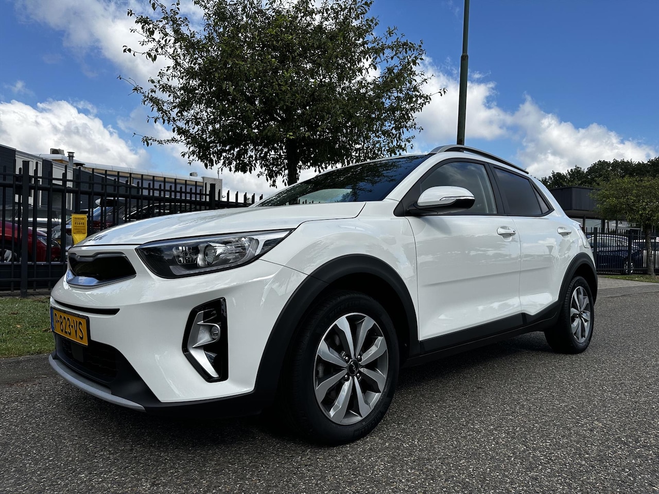 Kia Stonic - 1.0 T-GDi 100pk DynamicPlusLine Apple Carplay - AutoWereld.nl