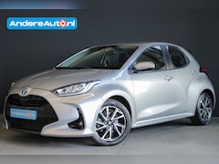Toyota Yaris - 1.5 Hybrid Dynamic |parkeersensoren|dodehoekdetectie|stoelverwarming|dealer onderhouden|