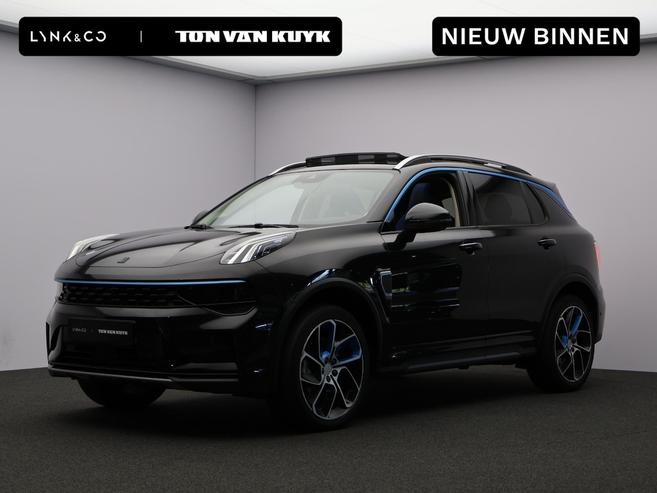Lynk & Co 01 - 1.5 Camera | Pano | 20'' | Stoelverwarming - AutoWereld.nl