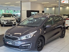 Kia Cee'd Sportswagon - 1.6 GDi 135pk Carplay/Android auto/Bluetooth/Camera/Navi/PDC