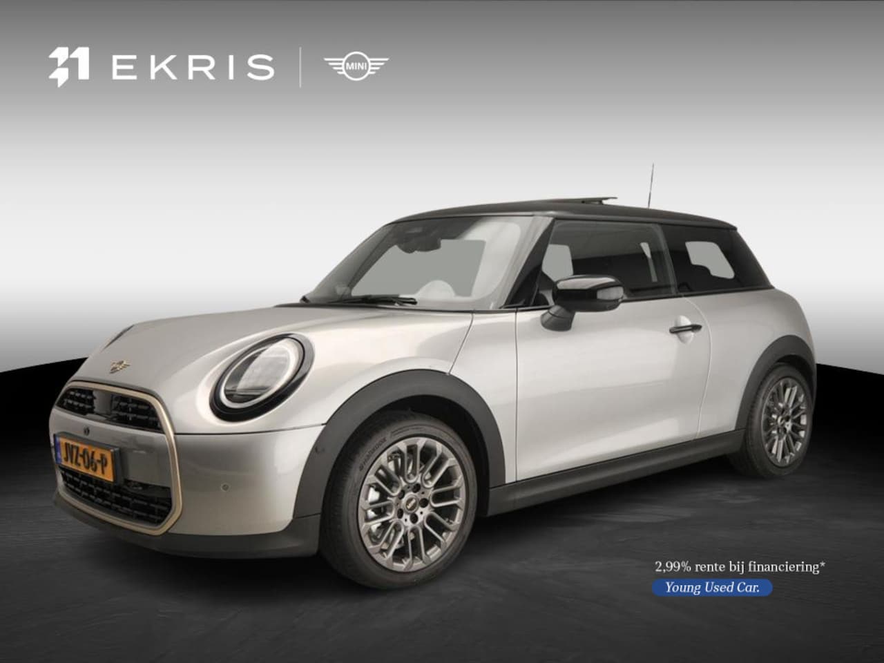 MINI 3-Deurs - Cooper C Automaat / Panoramadak / JCW Sportstoelen / Harman-Kardon / Head-up / Alu wielen - AutoWereld.nl