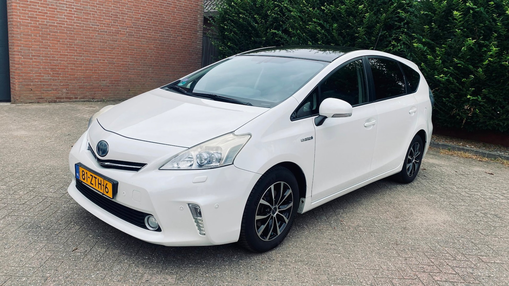 Toyota Prius Wagon - 1.8 Dynamic Business 1.8 Dynamic Business - AutoWereld.nl