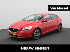 Volvo V40 - 1.5 T2 Nordic+ | Automaat | Stoelverwarming | Parkeersensoren | Trekhaak |