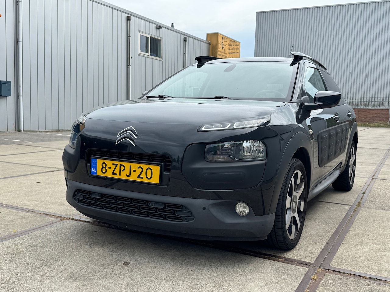 Citroën C4 Cactus - 1.6 BlueHDi Business NAVI-LEER-CAMERA-PANO - AutoWereld.nl