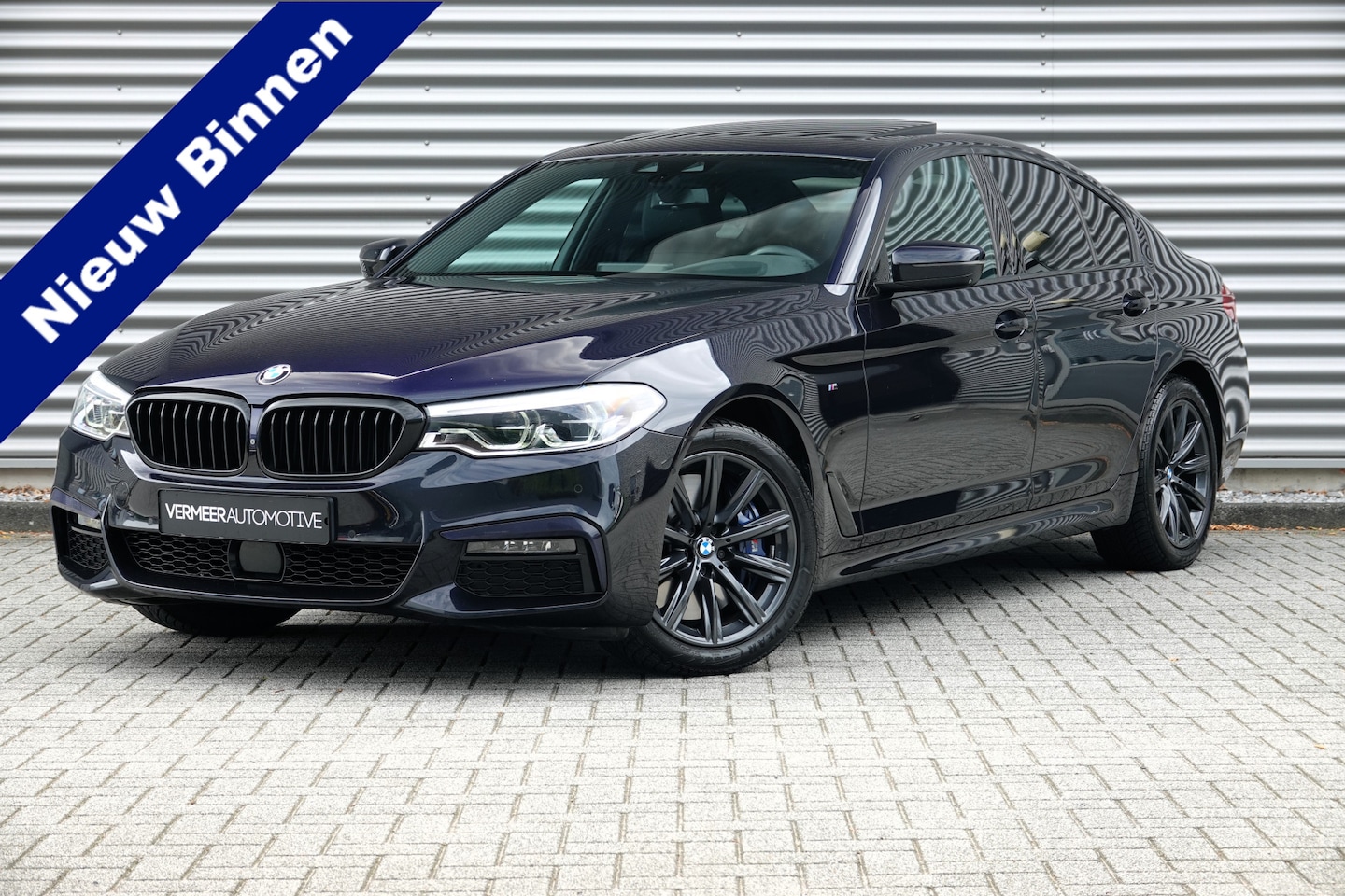 BMW 5-serie - 540i xDrive High Executive M-Sport | Schuifdak | Massage | HUD | H&K | ACC | 360 | - AutoWereld.nl