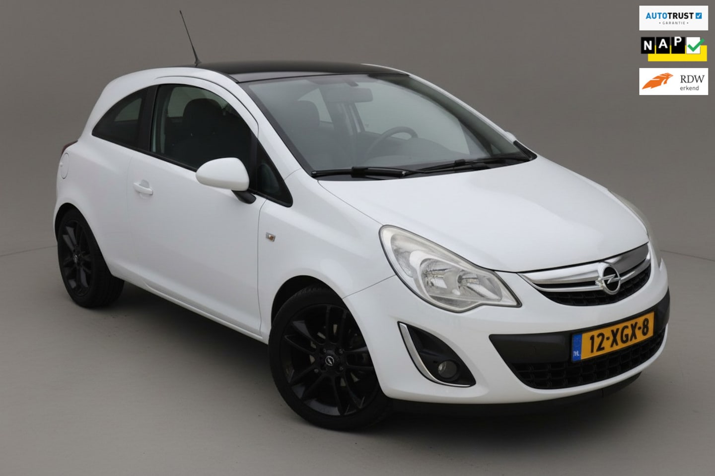 Opel Corsa - Color Edition|Navi|Airco|Bluetooth|2e eigenaar! - AutoWereld.nl