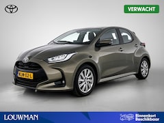Toyota Yaris - 1.5 Hybrid 115 Business Plus | BTW voertuig | Stoel+stuurverwarming | Apple CarPlay/Androi