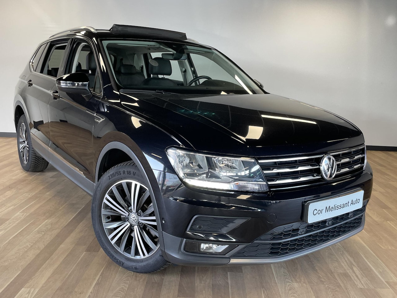 Volkswagen Tiguan Allspace - 1.4 TSI Highline 7p. PANO/KEYLESS/TREKHAAK/NAVI/360 CAM/MEMORY/STOELV - AutoWereld.nl