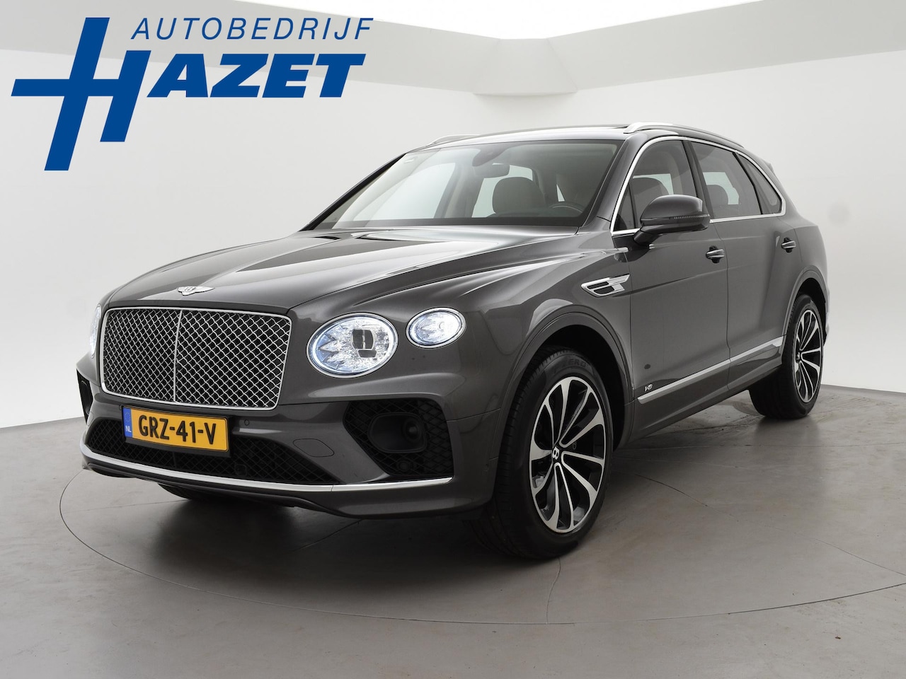 Bentley Bentayga - 4.0 V8 550 PK 1e EIGENAAR *30.095 KM* + TOURING PAKKET | COMFORT SEAT | PANORAMA | SFEERVE - AutoWereld.nl