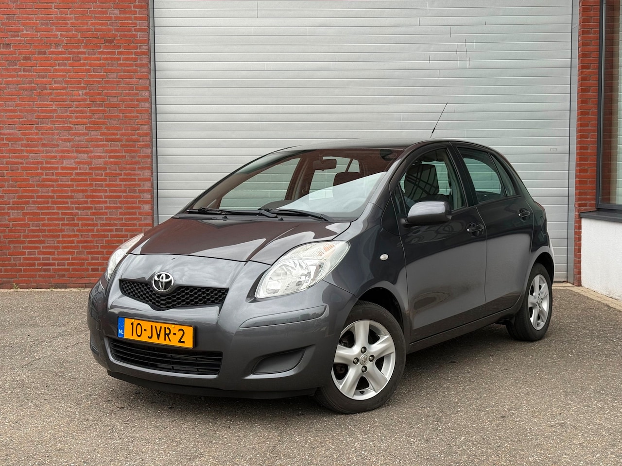 Toyota Yaris - 1.3 VVTi Aspiration| AUTOMAAT| NAP| NEW APK - AutoWereld.nl
