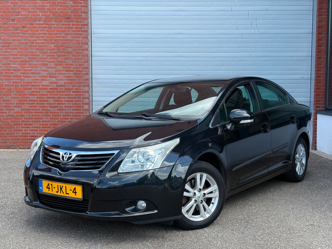 Toyota Avensis - 1.8 VVTi Dynamic| AUTOMAAT| NAVI|AIRCO| NEW APK - AutoWereld.nl
