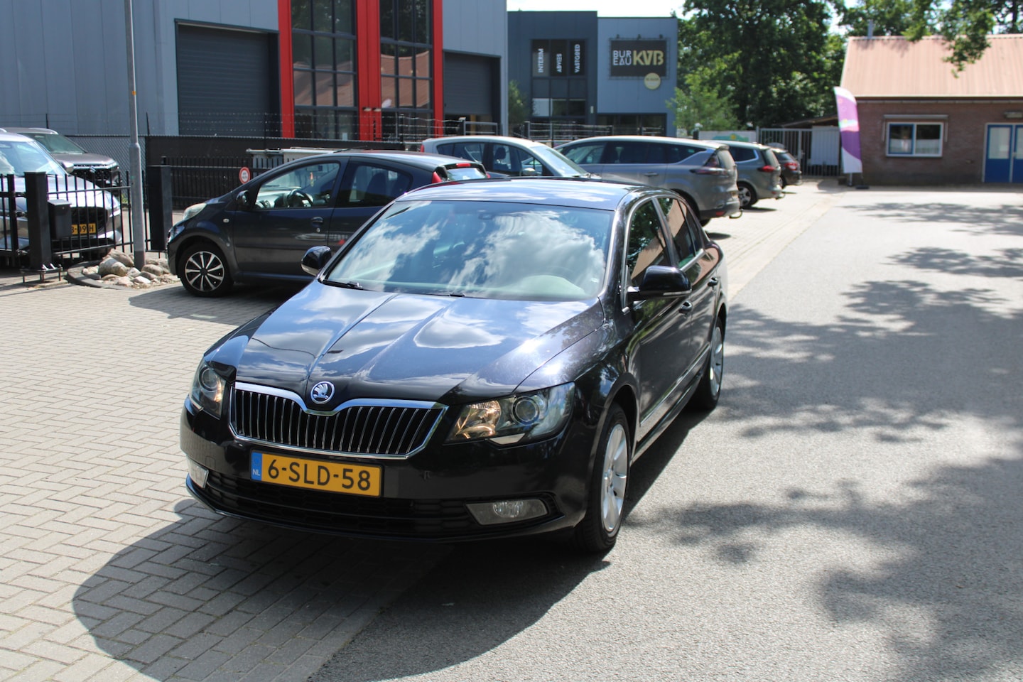 Skoda Superb - 1.4 TSI Active Business 1.4 TSI Active Business - AutoWereld.nl