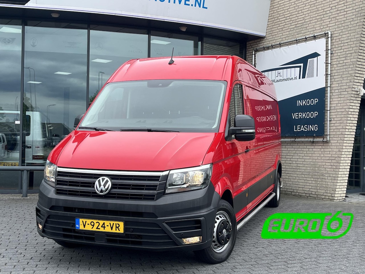 Volkswagen Crafter - 35 2.0 TDI L5H3*DUBBELLUCHT*CAM*MASSAGE*CRUIS*NAV* - AutoWereld.nl