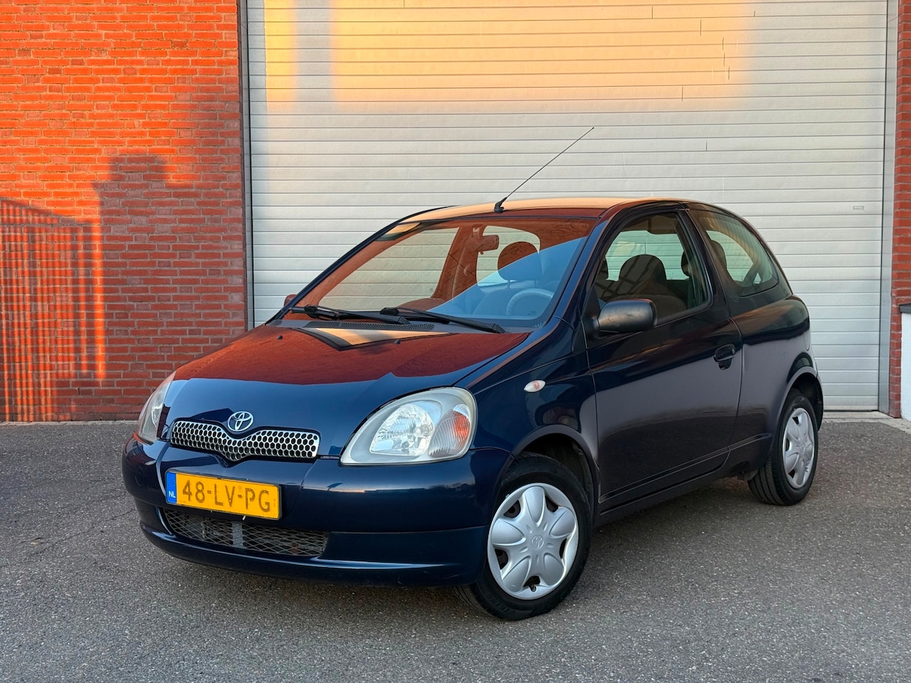 Toyota Yaris - 1.3 VVT-i Sol |AUTOMAAT | AIRCO | NAP | - AutoWereld.nl