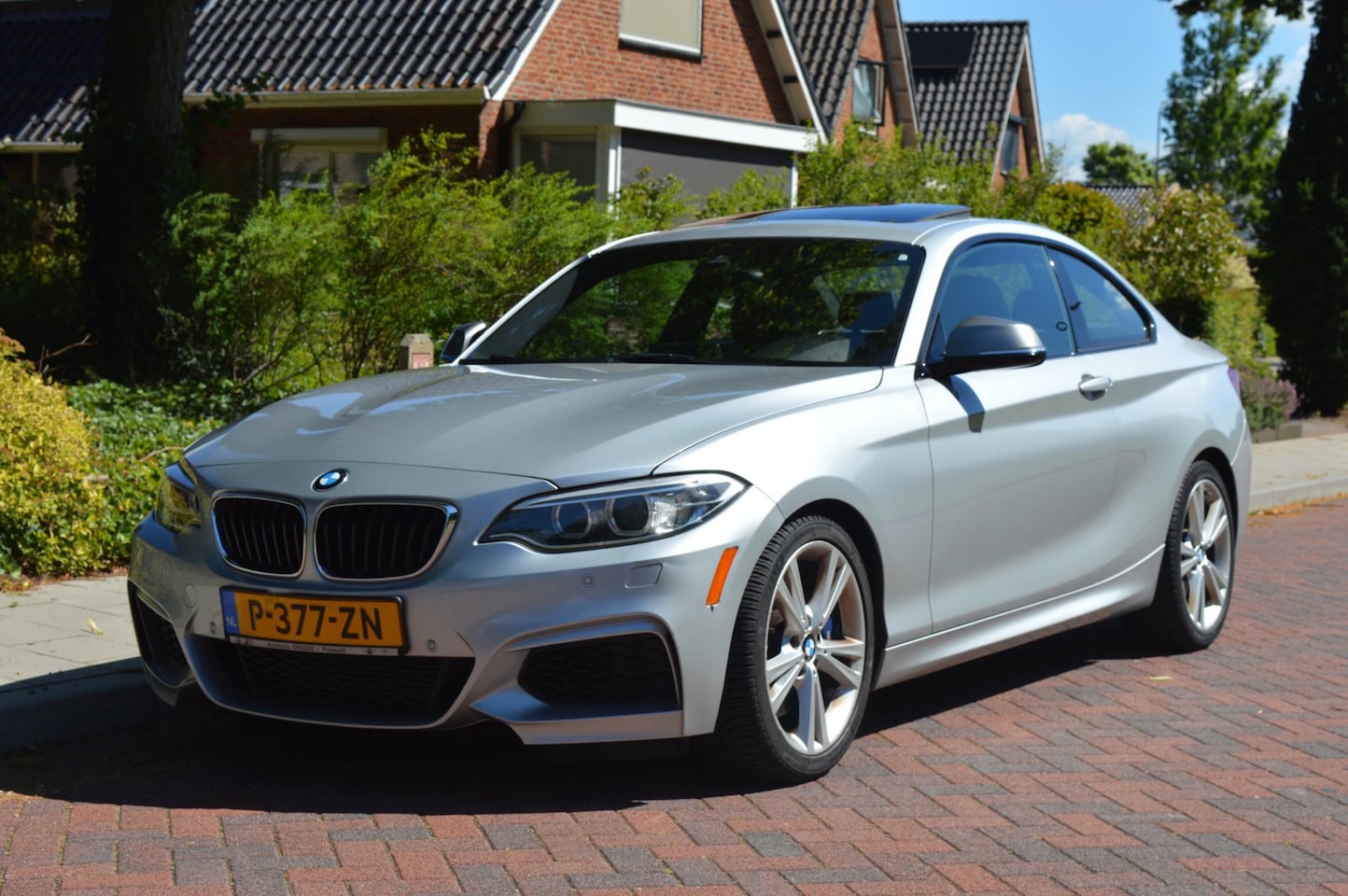 BMW 2-serie Coupé - M235i Centennial High Exe schuifdak - AutoWereld.nl