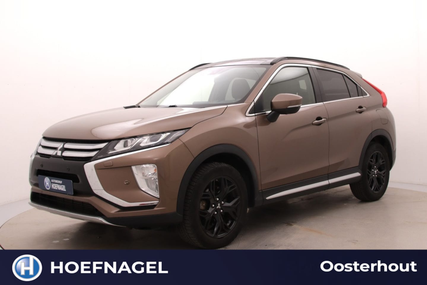 Mitsubishi Eclipse Cross - 1.5 DI-T Intense S | Cruise control | Stoelverwarming | 360° camera | HUD | CarPlay | Pano - AutoWereld.nl
