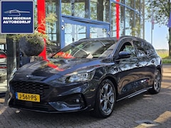 Ford Focus Wagon - 1.5 EcoBoost ST Line X Business AUTOMAAT | Trekhaak | Navigatie | Climate Control | Parkee