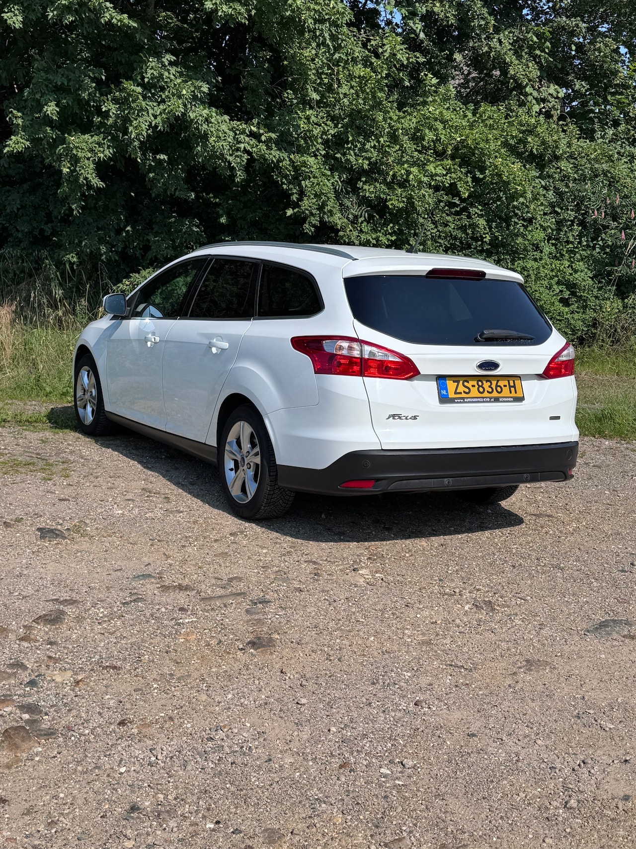 Ford Focus Wagon - 1.0 EcoBoost Trend Met recent een nieuwe motor