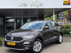 Volkswagen T-Roc - 1.0 TSI Style | Carplay/Android, ACC, Stoel+Stuurverw., Trekhaak, Camera, PDC, Airco | Dea