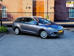 Renault Mégane Estate - 2.0 Privilége / Automaat / Leer / Airco / Navi / Dealer onderhuden / Cruise