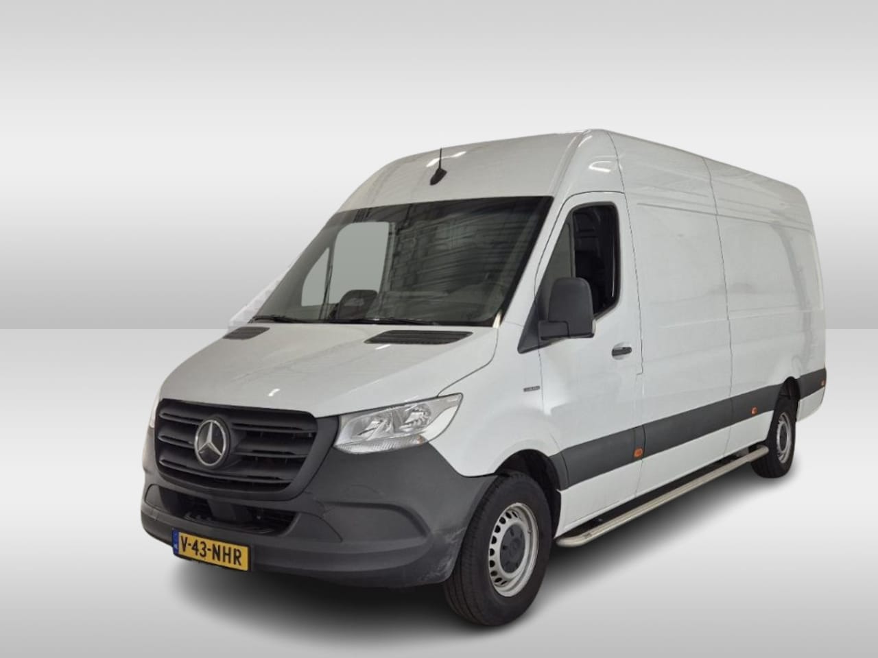 Mercedes-Benz eSprinter - 314 L3 H2 270gr deuren Opstap - AutoWereld.nl