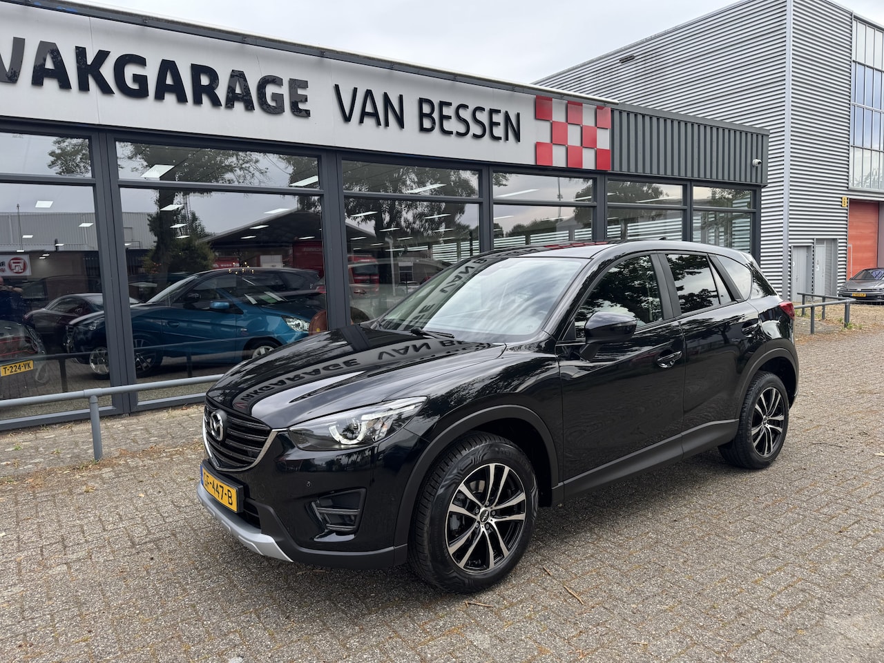 Mazda CX-5 - 2.0 SkyActiv-G 165 Skylease+ 2WD CLIMA-STOELVERWA-CRUISE - AutoWereld.nl