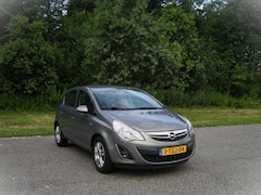 Opel Corsa - 1.2-16V Anniversary Edition 5 Drs . Airco . Cruiscontrol . LMV . enz