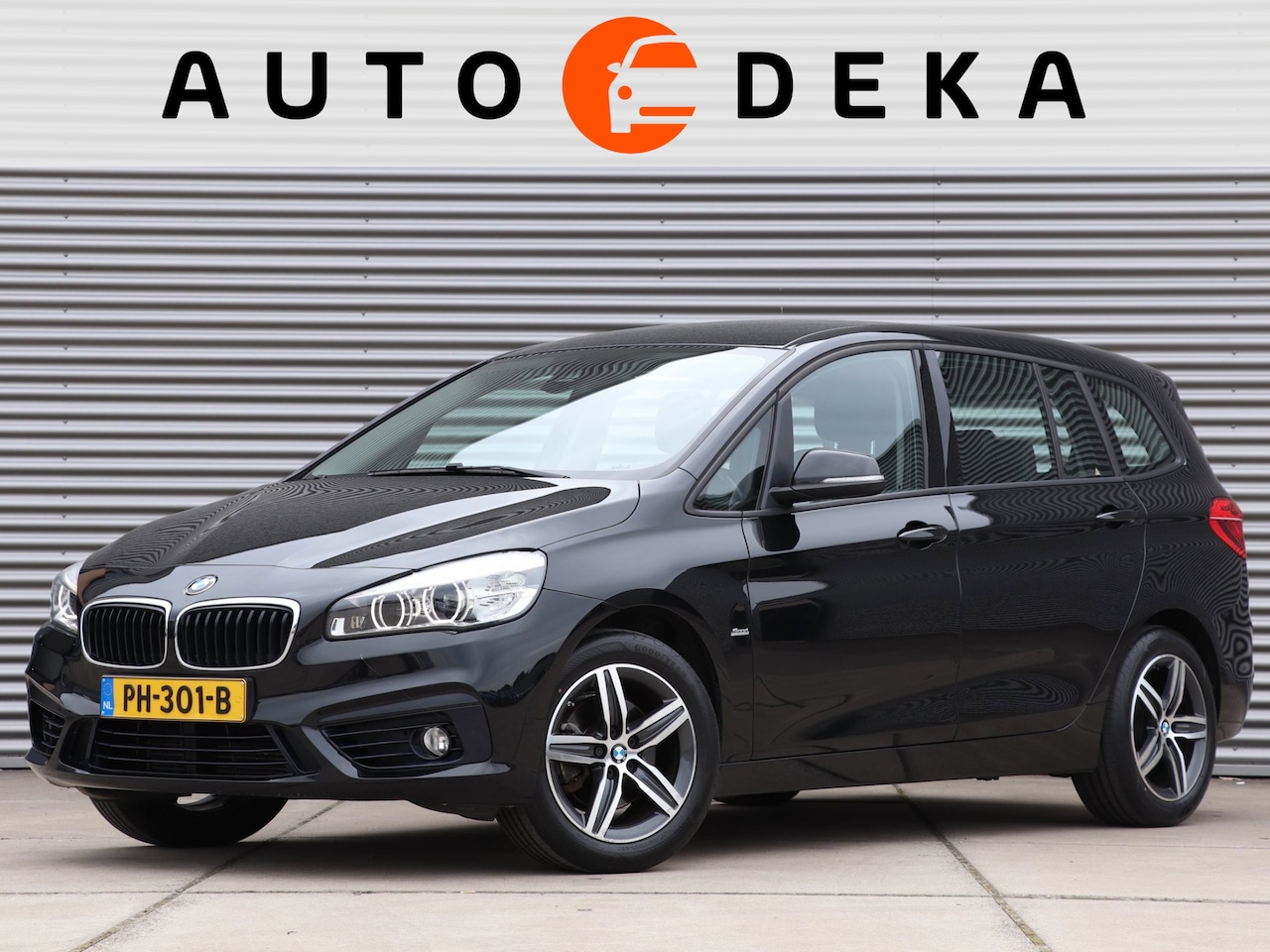 BMW 2-serie Gran Tourer - 218i Sport Executive Automaat 7 PERS. *Groot navi* - AutoWereld.nl